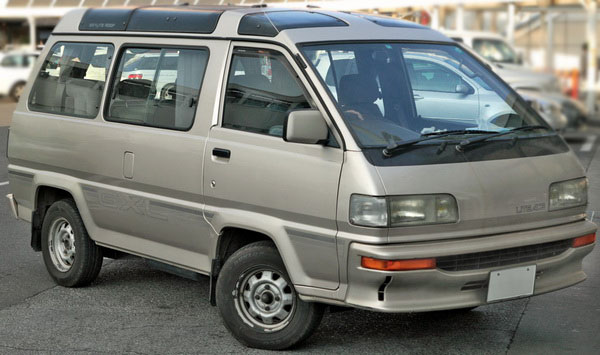 Toyota town ace r30